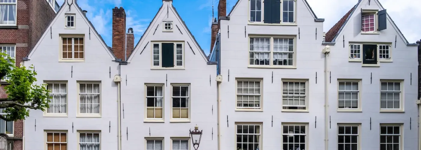 Amsterdamse Architectuur: Verborgen Parels die Je Zeker Moet Bezoeken